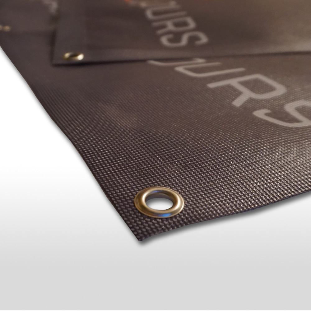 Backdrop / Werbebanner - 330 g/m² MESH Banner (B1)